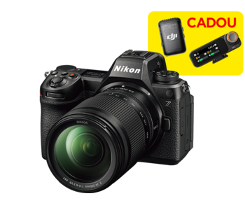 Nikon Z6III Aparat Foto Mirrorless Kit cu Obiectiv 24-200 f/4-6.3 VR