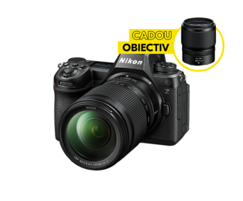 Nikon Z6III Aparat Foto Mirrorless Kit cu Obiectiv 24-200 f/4-6.3 VR 